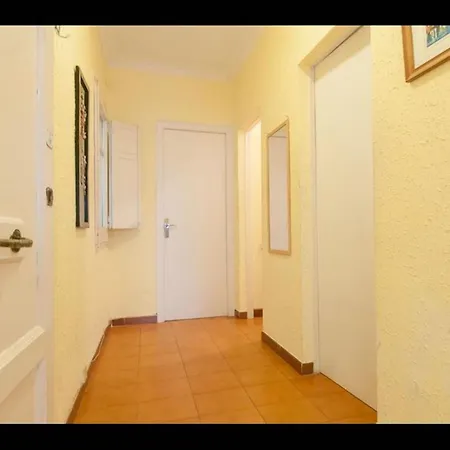In Guest - Private With Sunny Terrace Of 200m2 2 Guest house Barcelona